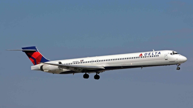 delta-airlines-plane.jpg