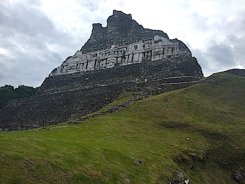 El Castillo