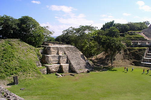 Xunantunich Belize