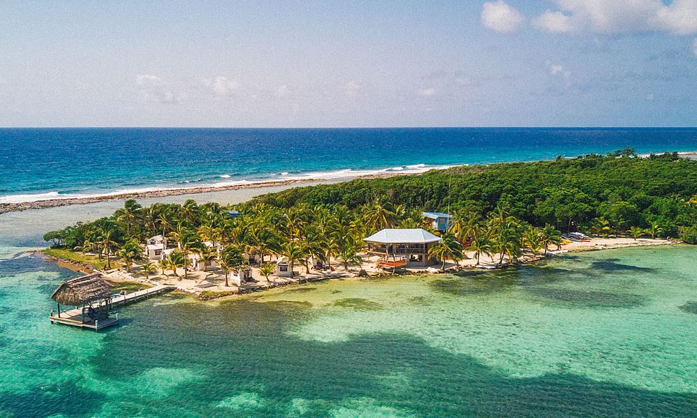 Places to Stay in Belize Glovers Reef Basecamp