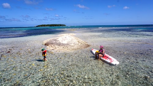 Paddleboard Glover's Reef Belize