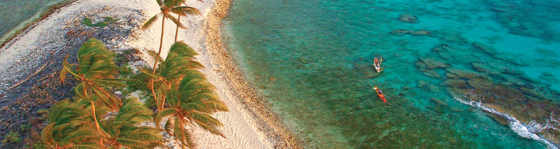 Lighthouse Reef Atoll Basecamp and kayaking on Half Moon Caye