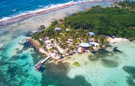 Glovers Reef Basecamp Belize