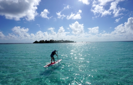 Paddleboard on Glovers Reef Belize