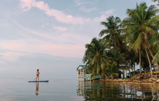 paddle board on tobacco caye