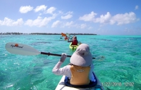 Kayaking Lighthouse Reef Belize
