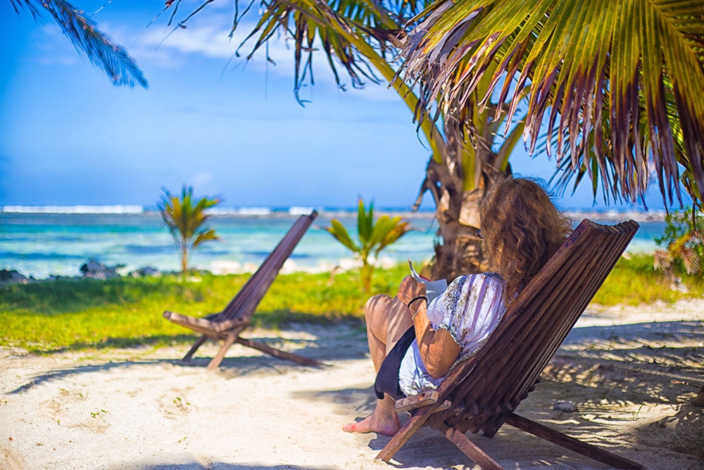 Relax on Glover's Reef Belize