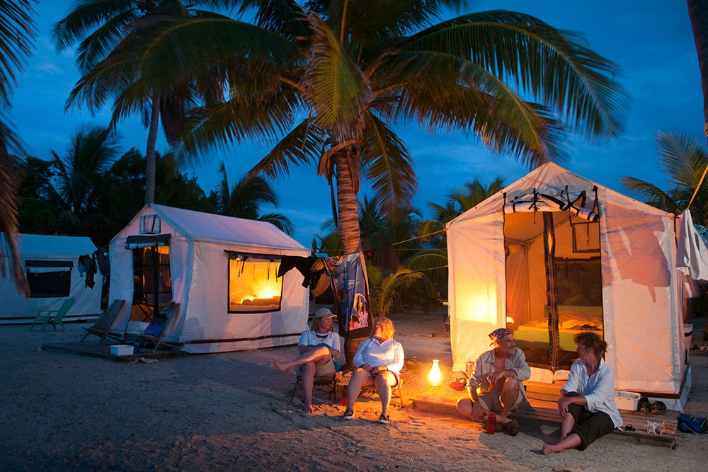 Night time at the Glover's Reef Basecamp