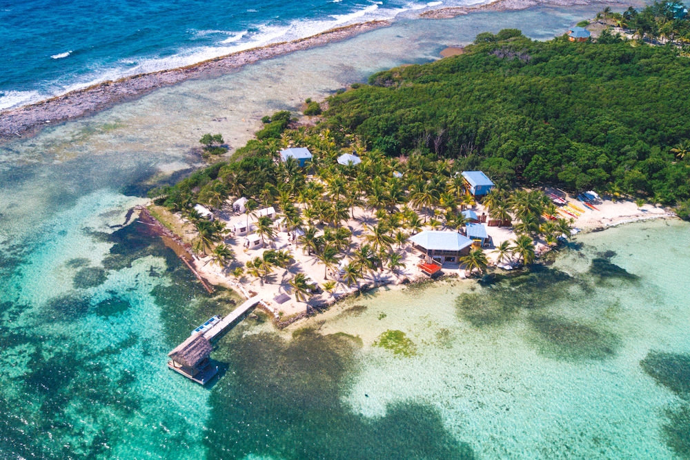 Glover's Reef Basecamp on Southwest Caye