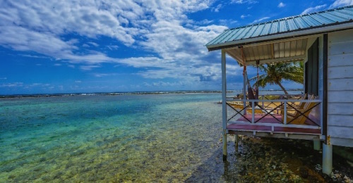 Tobacco Caye Paradise Lodge