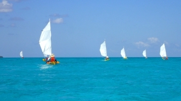 Kayak Sailing at Half Moon Caye